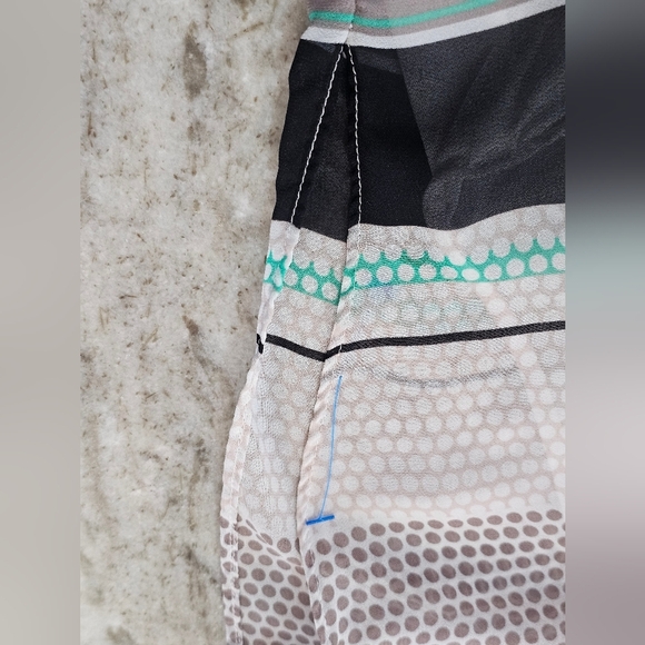 Ann Taylor Petite Peplum Blouse - Polka Dot & Stripe Print, Sleeveless Small - Picture 2 of 9